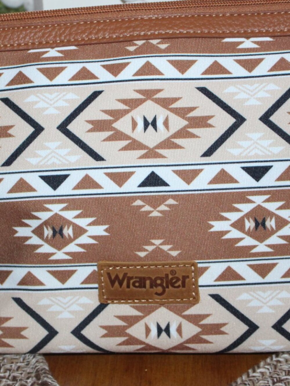 NWT Wrangler Cosmetic Bag NICE!! - Picture 3 of 10